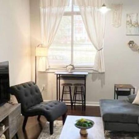 Townhouse In Uptown King Bed-Wi-Fi-Free Parking-Pool Daire Charlotte Dış mekan fotoğraf