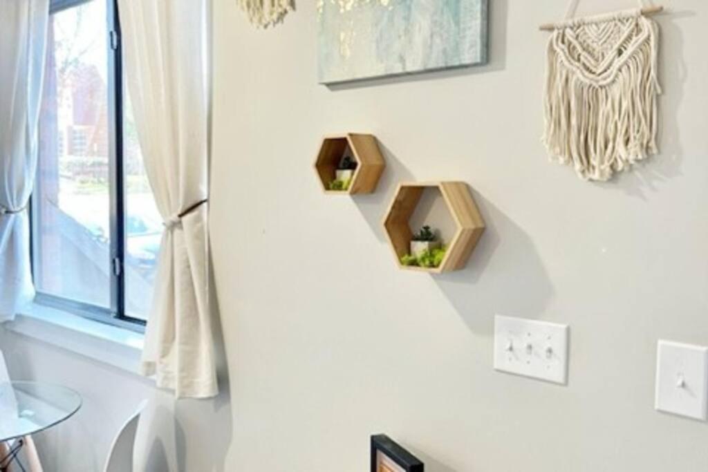 Townhouse In Uptown King Bed-Wi-Fi-Free Parking-Pool Daire Charlotte Dış mekan fotoğraf
