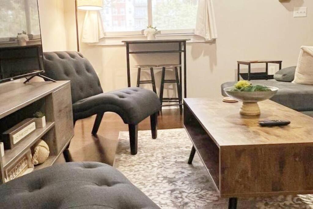 Townhouse In Uptown King Bed-Wi-Fi-Free Parking-Pool Daire Charlotte Dış mekan fotoğraf